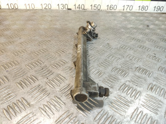 Рейка топливная рампа Opel Vectra B