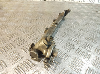 Рейка топливная рампа Opel Vectra B