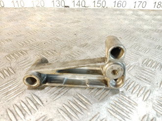 Кронштейн другой Opel Vectra B