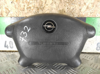 Подушка безопасности в руль Opel Omega B