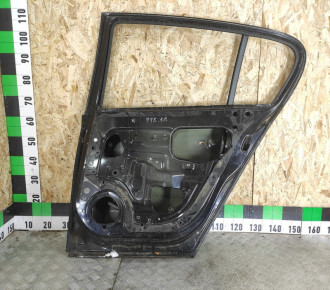 Дверь задняя правая Opel Astra H