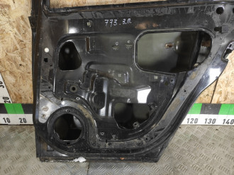 Дверь задняя правая Opel Astra H