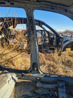 Порог со стойкой левой Opel Vectra B