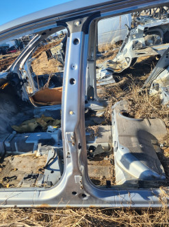 Порог со стойкой левой Opel Astra G