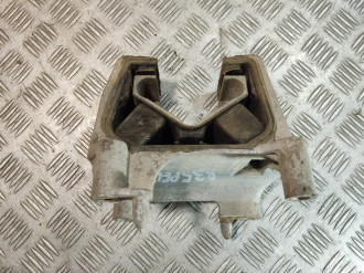 Кронштейн двигателя Opel Vectra B