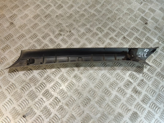 Обшивка стойки правая Opel Vectra B