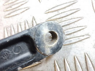 Поводок стеклоочистителя передний правый Opel Vectra B