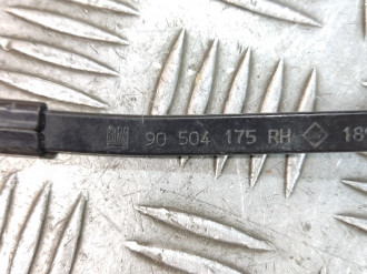 Поводок стеклоочистителя передний правый Opel Vectra B