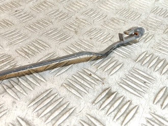 Поводок стеклоочистителя передний правый Opel Vectra B