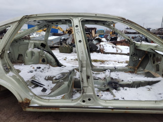 Порог со стойкой правой Opel Vectra B