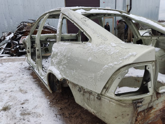 Крыло заднее левое Opel Vectra B