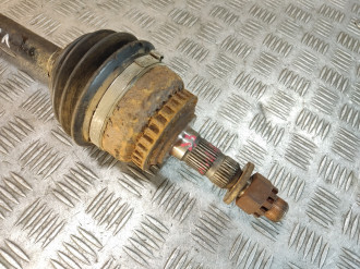 Полуось передняя левая Opel Vectra B