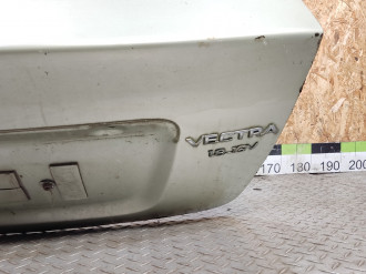 Дверь багажника Opel Vectra B