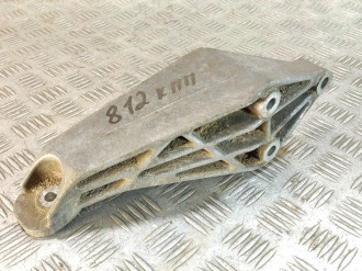 Кронштейн двигателя Opel Vectra B