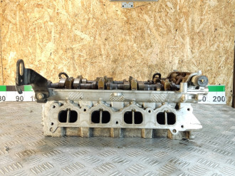 Головка блока двигателя Opel Astra H