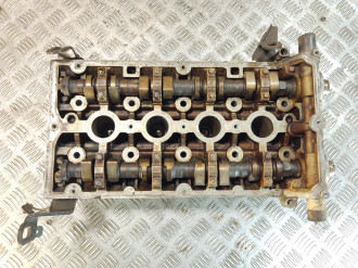 Головка блока двигателя Opel Astra H