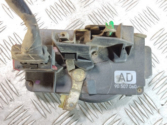 Замок двери передней правой Opel Vectra B