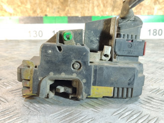 Замок двери передней правой Opel Vectra B