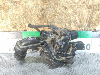 Корпус термостата Opel Corsa D