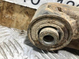 Рычаг задний нижний левый Land rover Range rover iii 2002-2012