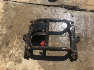 Кронштейн кпп Land rover Range rover iii 2002-2012