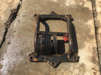 Кронштейн кпп Land rover Range rover iii 2002-2012