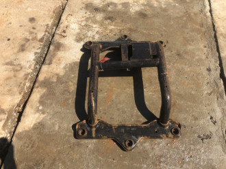 Кронштейн кпп Land rover Range rover iii 2002-2012