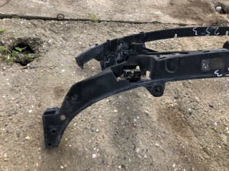 Панель передняя Land rover Discovery 3 2004-2009