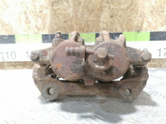 Суппорт передний правый Land rover Discovery 3 2004-2009