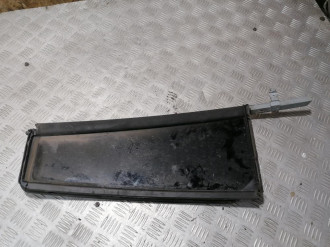 Стекло двери задней левой форточка Land rover Discovery 3 2004-2009