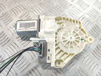 Моторчик стеклоподъемника левый передний Land rover Discovery 3 2004-2009
