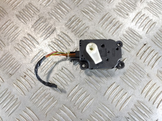 Моторчик заслонки отопителя Land rover Range rover sport 2005-2012
