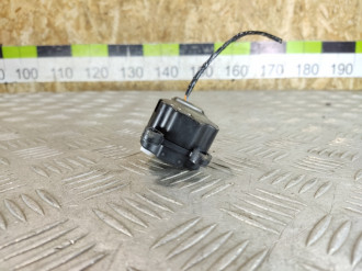 Моторчик заслонки отопителя Land rover Range rover sport 2005-2012