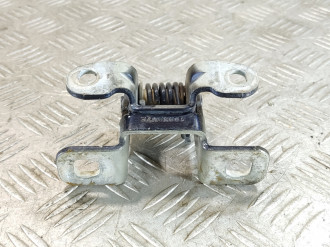 Петля багажника правая Land rover Discovery 3 2004-2009