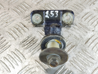 Петля багажника правая Land rover Discovery 3 2004-2009
