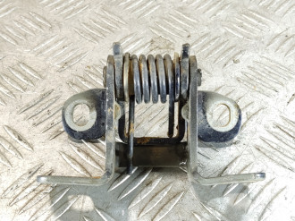 Петля багажника левая Land rover Discovery 3 2004-2009