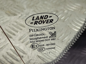 Стекло кузовное глухое заднее левое Land rover Range rover sport 2005-2012
