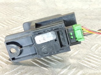 Кнопка стояночного тормоза Land rover Discovery 3 2004-2009