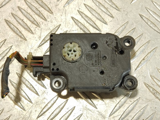 Моторчик заслонки отопителя Land rover Discovery 3 2004-2009