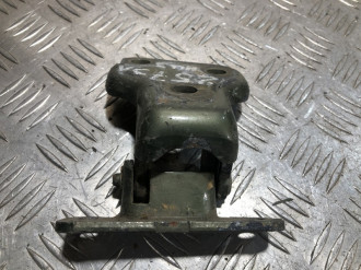 Петля двери задней левой нижняя Land rover Freelander 1998-2006