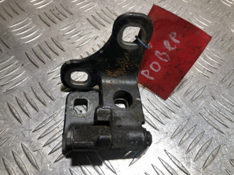 Петля двери задней правой нижняя Land rover Range rover iii 2002-2012