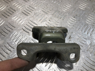 Петля двери задней левой верхняя Land rover Freelander 1998-2006