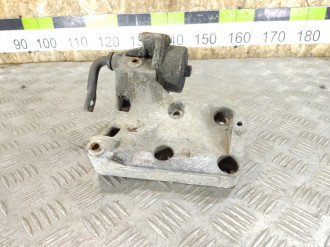 Кронштейн компрессора кондиционера Land rover Range rover iii 2002-2012