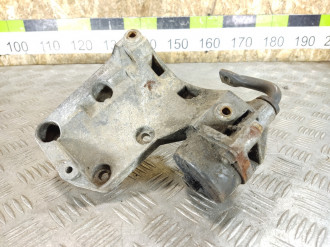 Кронштейн компрессора кондиционера Land rover Range rover iii 2002-2012