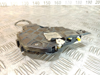 Замок двери передней левой Land rover Discovery 4 2009-2016
