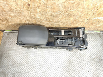 Подлокотник Land rover Range rover iv 2013-2021