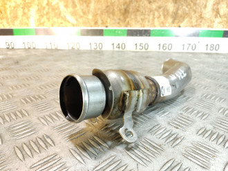 Патрубок интеркулера Land rover Range rover iv 2013-2021