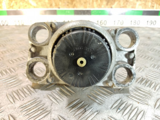 Опора двигателя правая Land rover Range rover iv 2013-2021
