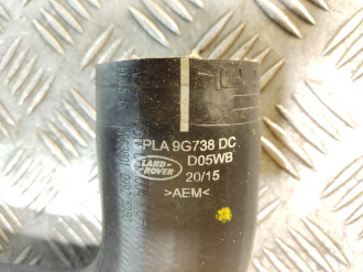 Патрубок интеркулера Land rover Range rover iv 2013-2021