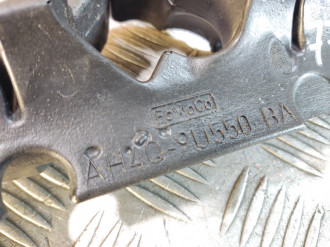 Шумоизоляция капота Land rover Range rover iv 2013-2021